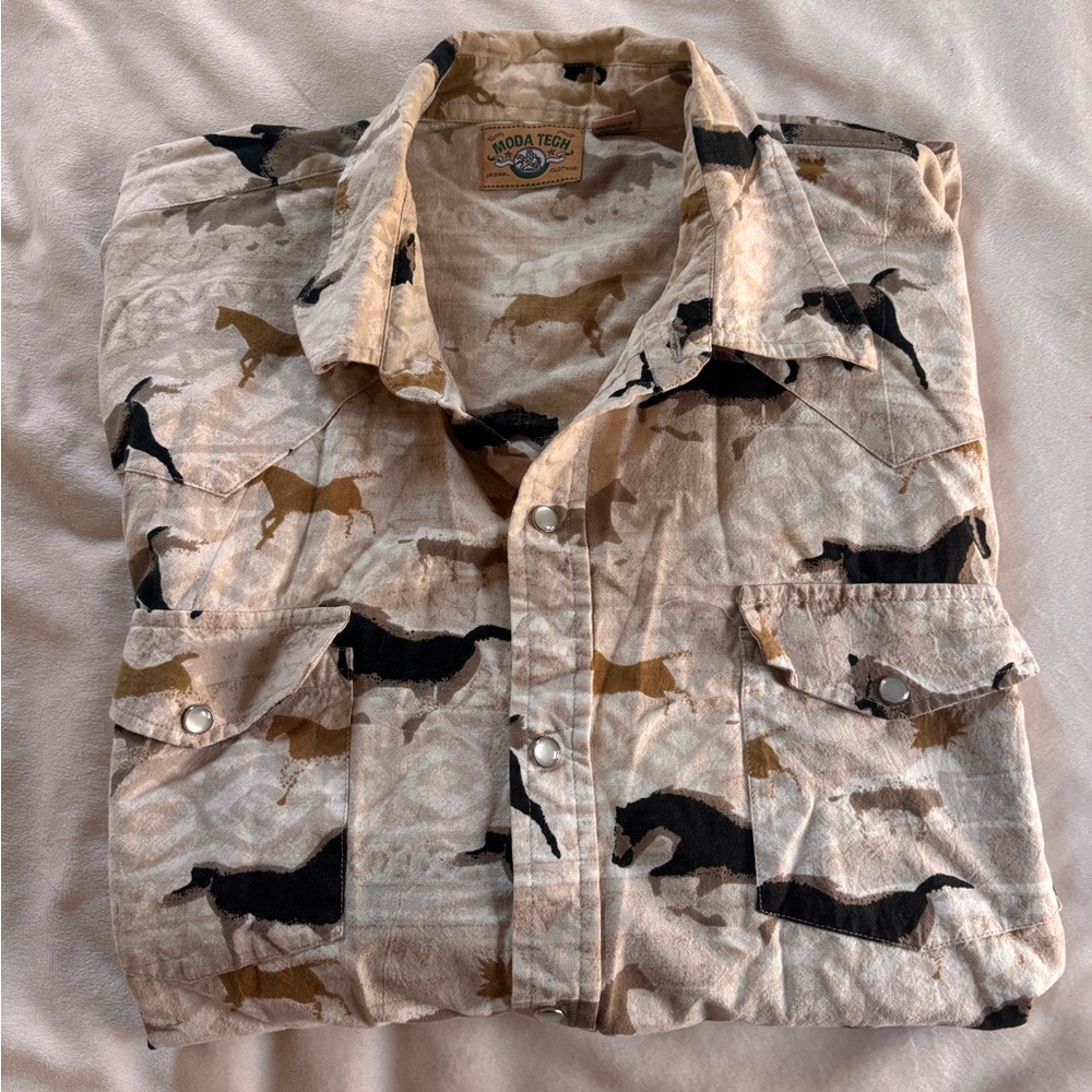 Western Horse Print Pearl Button-Up Shirt